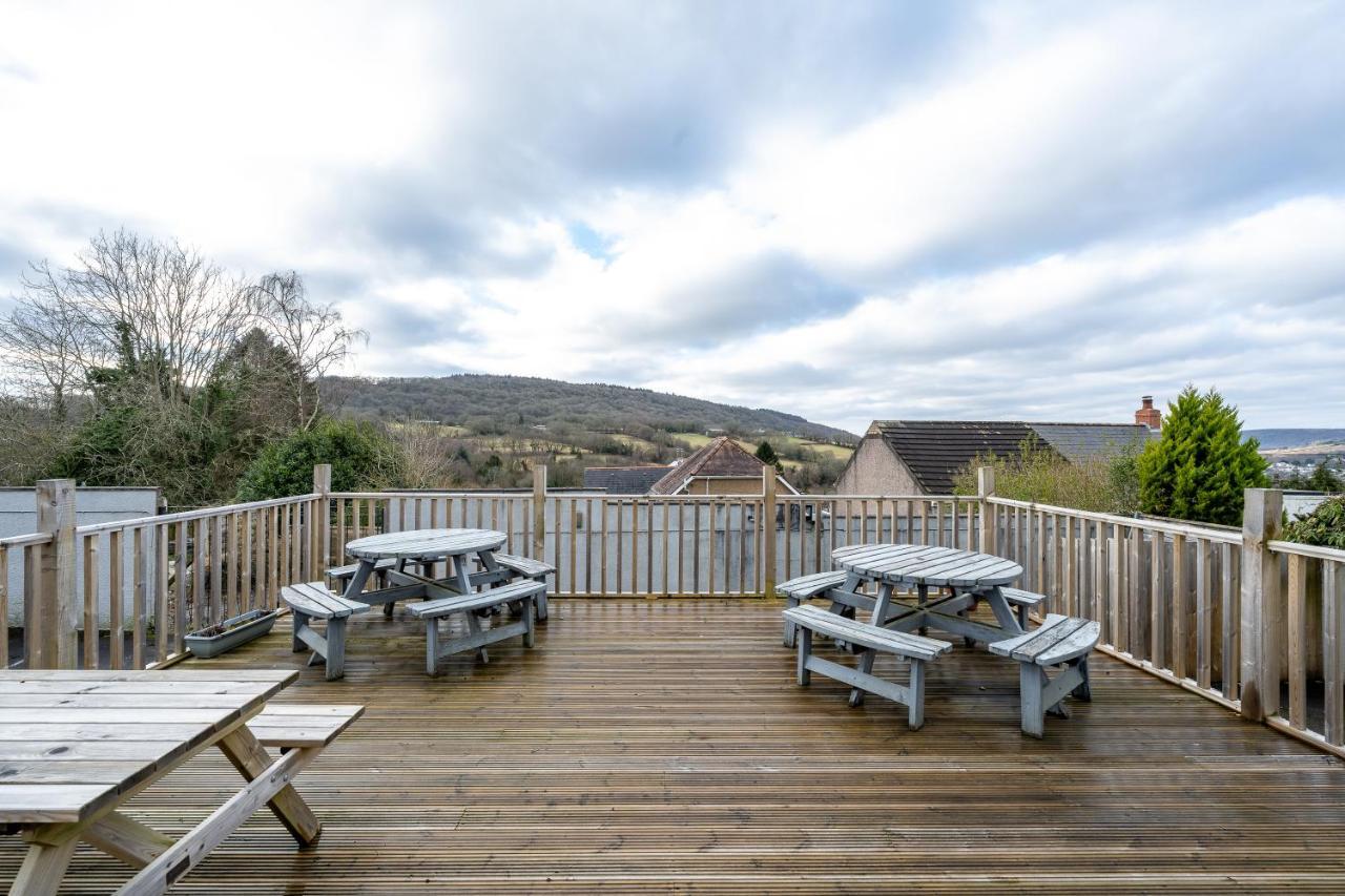 The New Lodge Pontardawe Екстер'єр фото